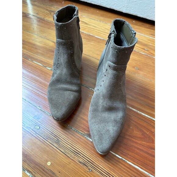Marc Fisher Green Grey Pointed Toe Suede Leather Booties Studded Women's 6 - Picture 2 of 13